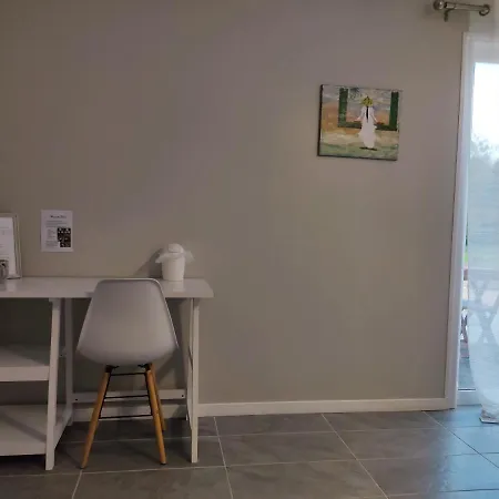 Au Pied Du Lariat Bed & Breakfast 3*