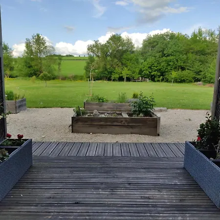 Au Pied Du Lariat Frühstückspension