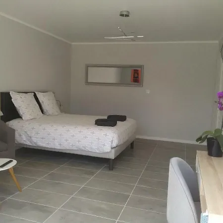 Bed & Breakfast Au Pied Du Lariat *